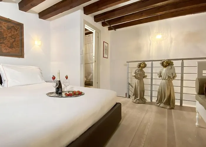 Διαμέρισμα Manin Terrace 200m From St Marks Square *